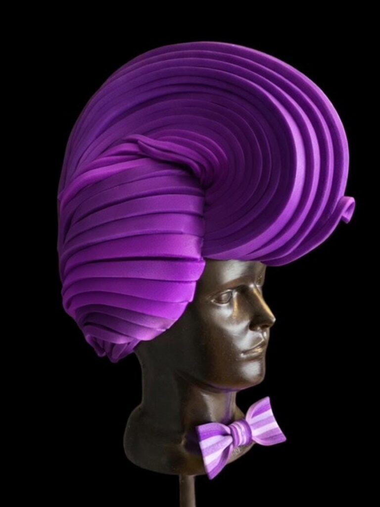 Foam pruik / hoofddeksel Purple ELVIS